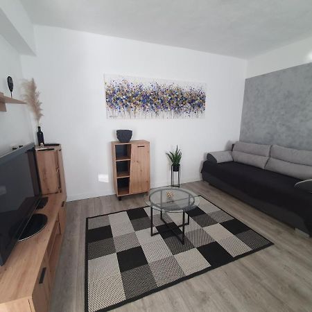 Amama Apartment Brodarica  Luaran gambar