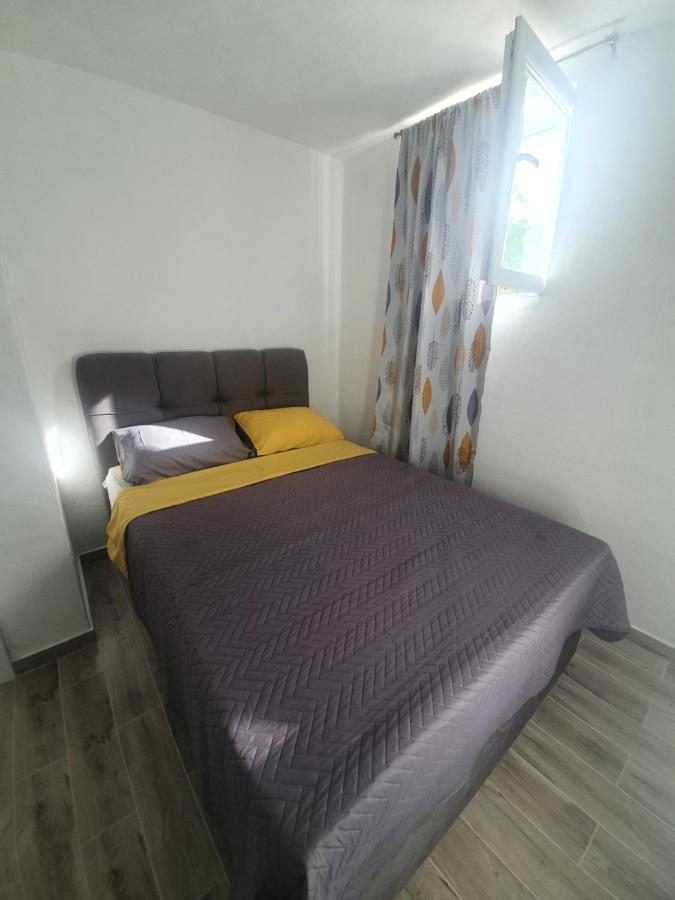 Amama Apartment Brodarica  Luaran gambar