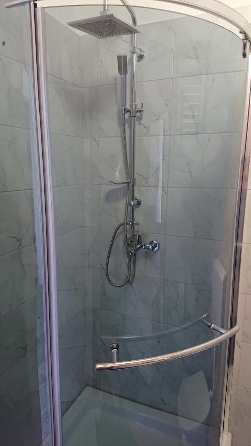 Amama Apartment Brodarica  Luaran gambar